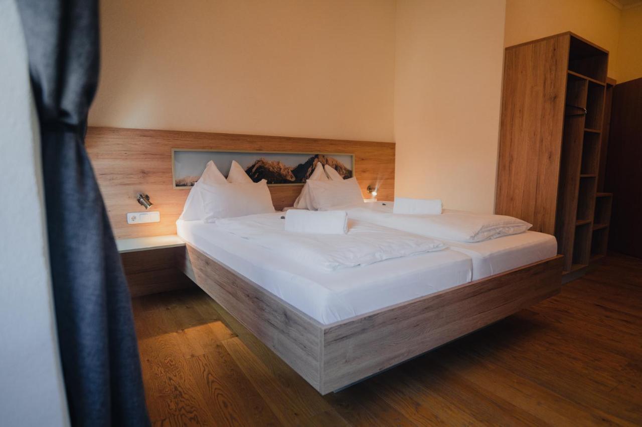 Hotel Restaurant Das Roessl Виндишгарстен Экстерьер фото